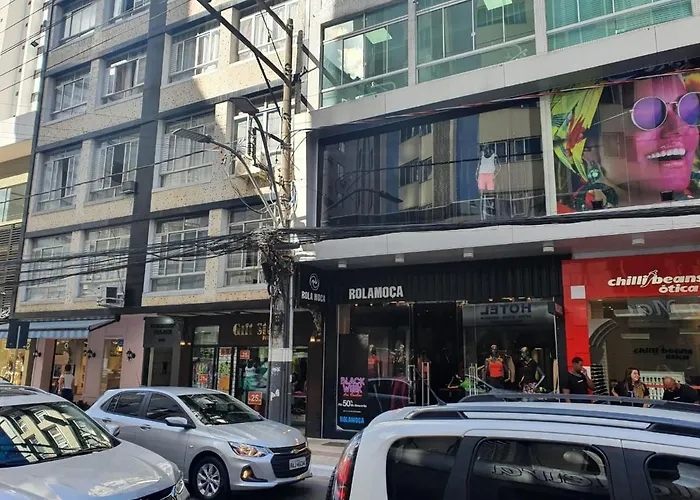 Lindo Apto, 100Metros Da Praia, Na Av Brasil Com A Av Central Melhor Localizacao